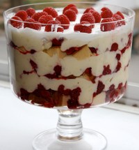Raspberry-AmarettoTrifle