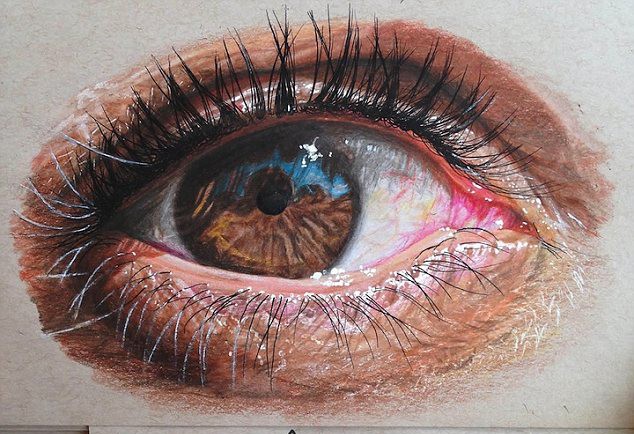 article-0-1C7301FC00000578-480_634x585